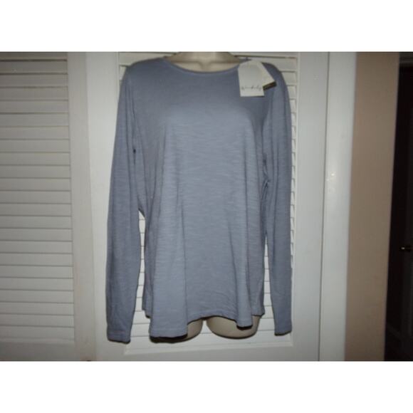Wonderly blue clay long‎ sleeve t shirt size M NWT $34.50 loose fit - Picture 1 of 3